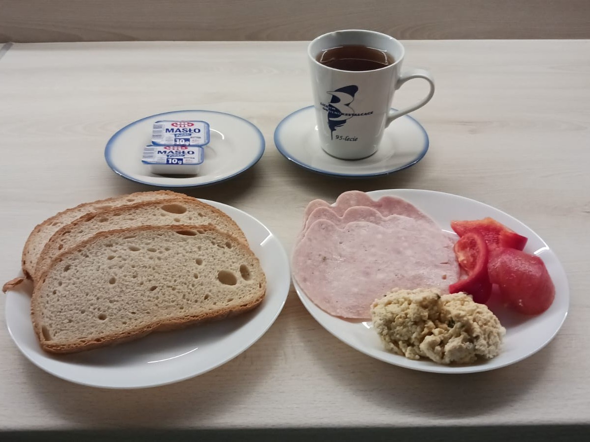 sniadanie 04 12 2025